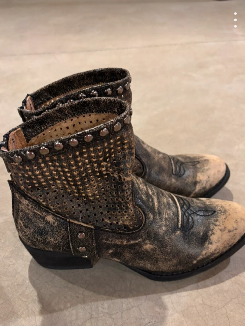 Circle G Perforated Ankle Cowboy Boots - Tan Brown